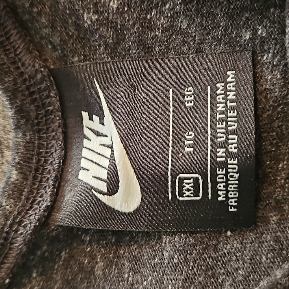 Nike XXL tank top - Picture 4 of 4